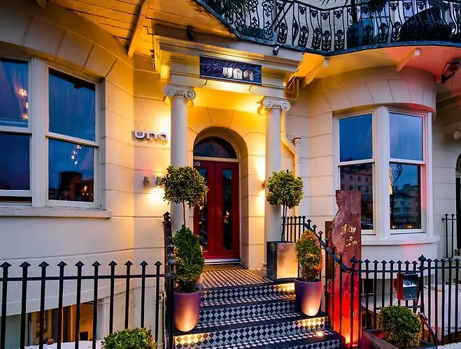 Hotel Una
