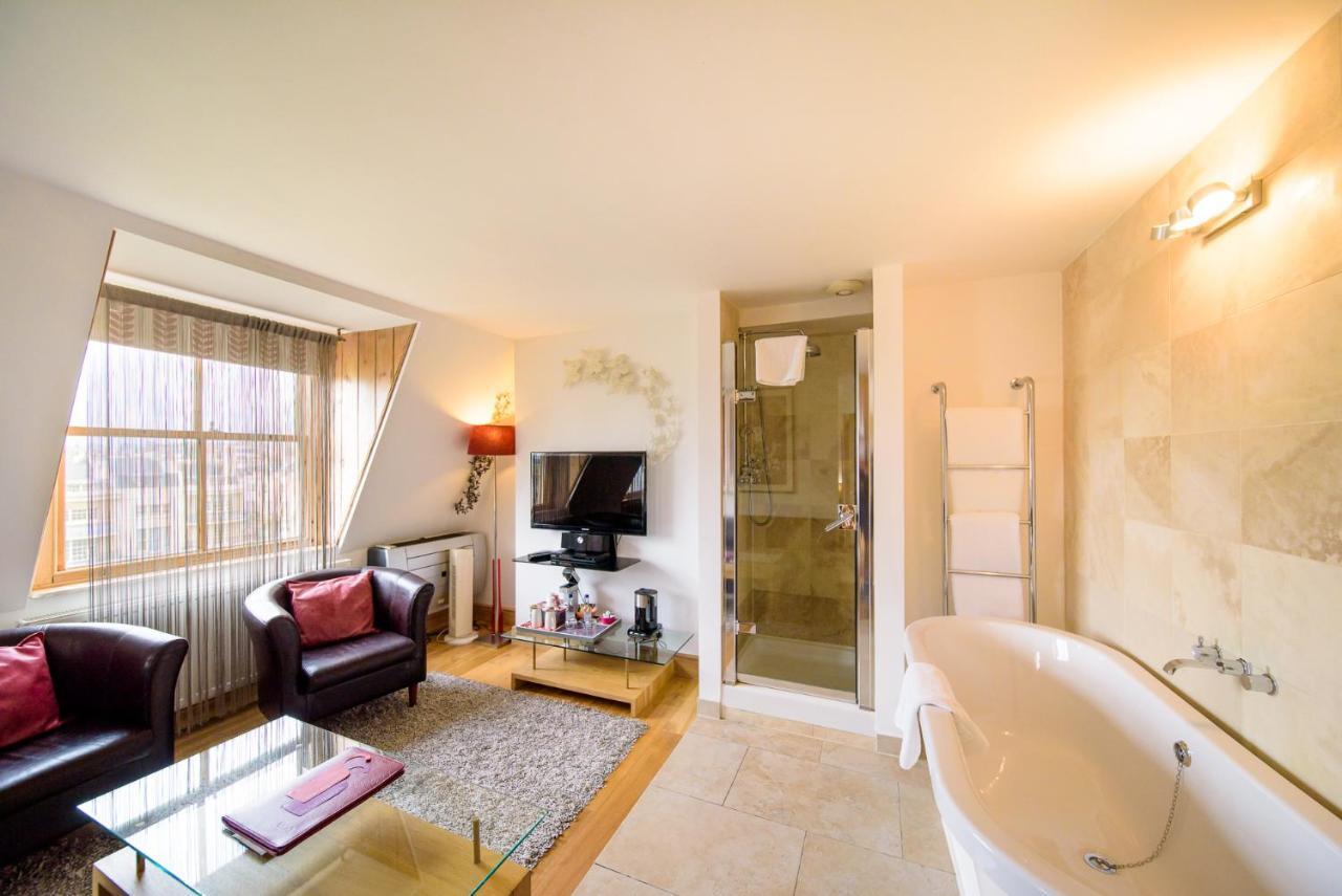 Hotel Una 4*
