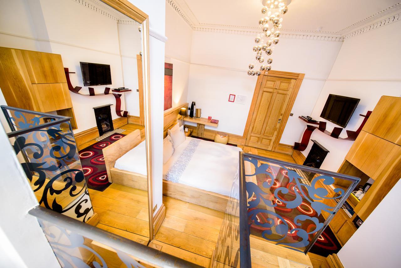 Hotel Una 4*